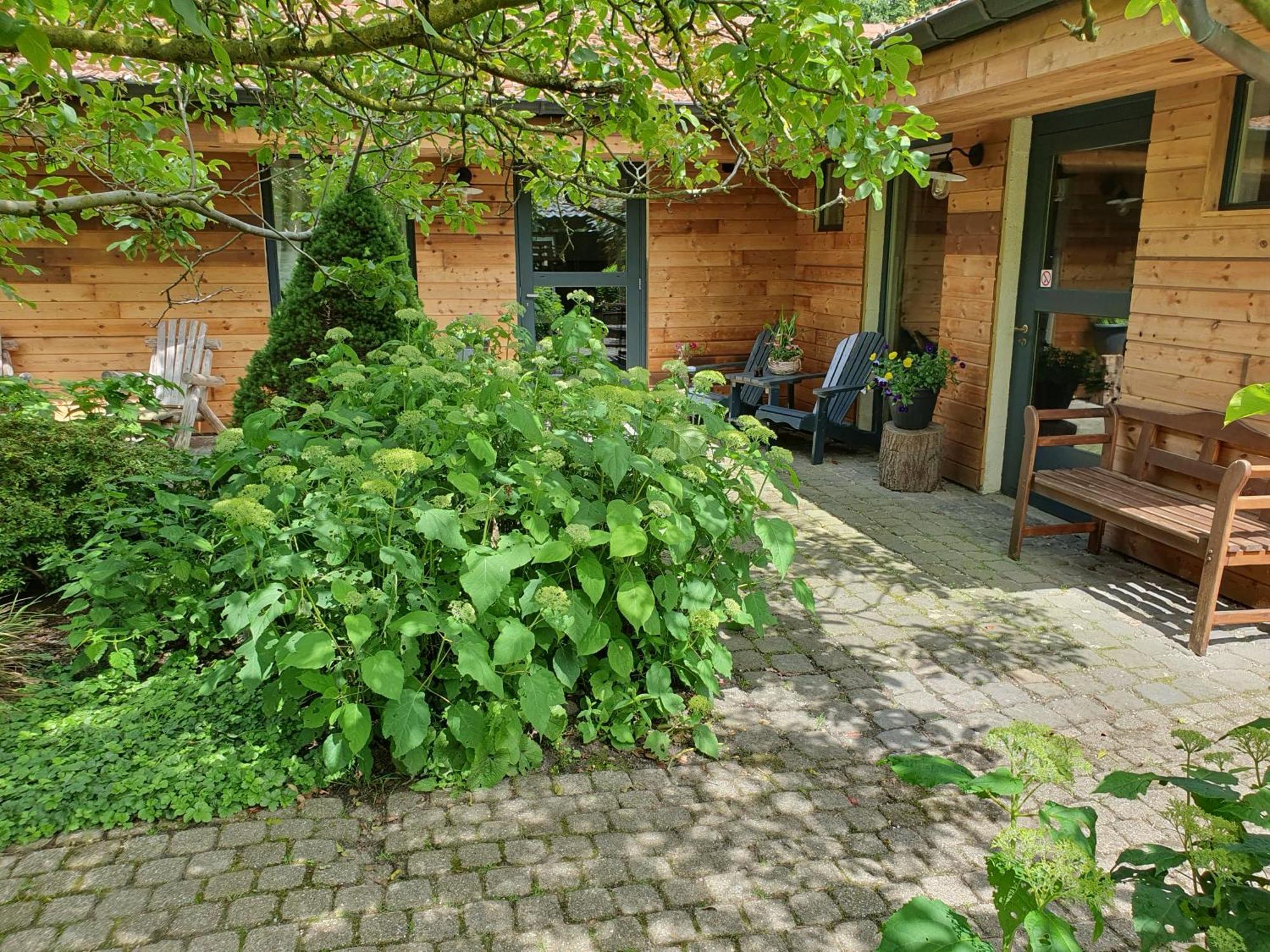 B&B Land Of Tir Nan Og Lommel Exterior photo